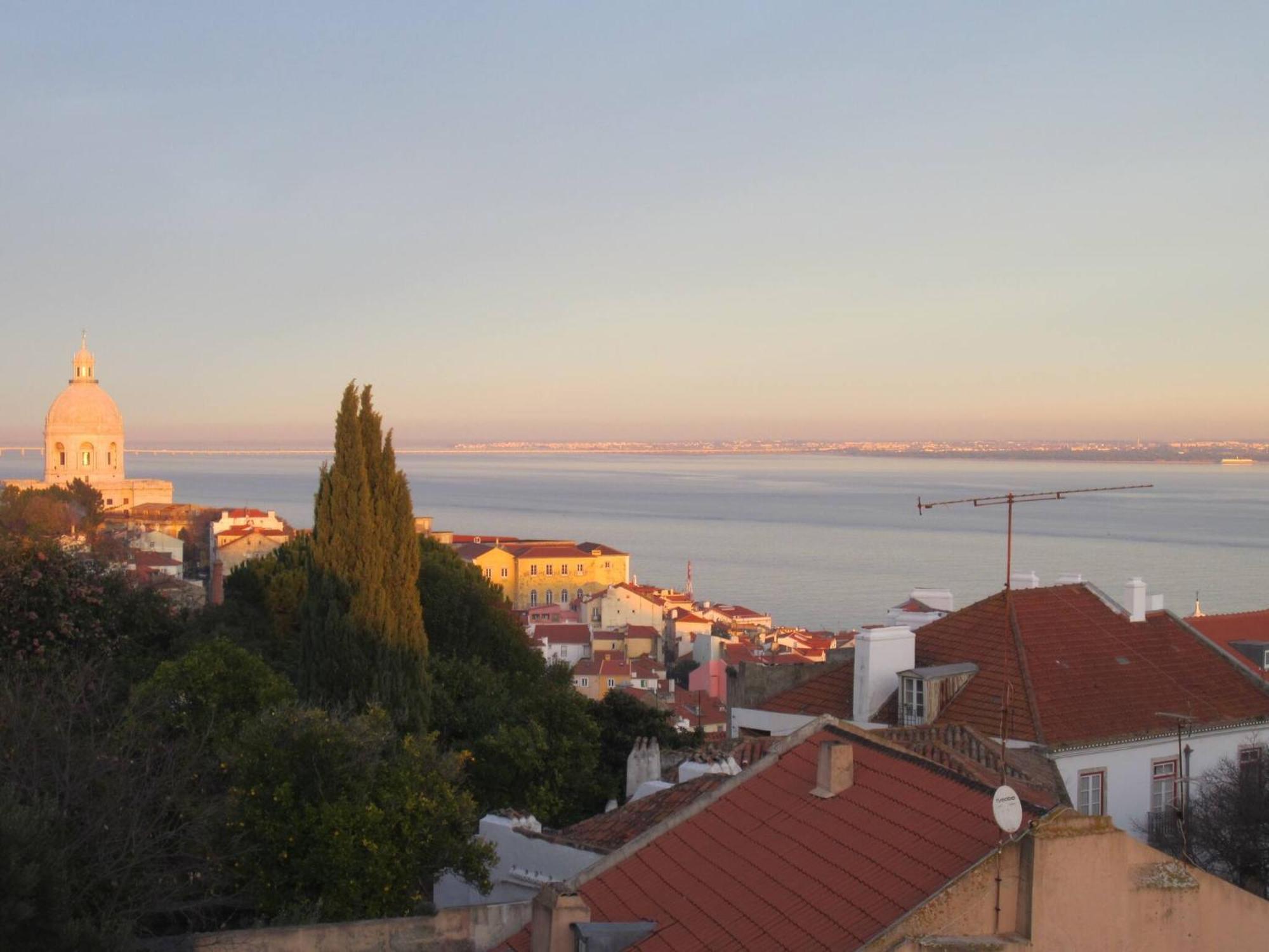 My Lx Flat Castle Alfama Apartments Lisbon Exterior photo